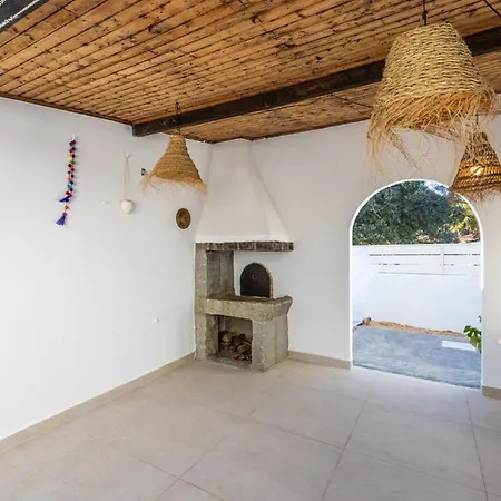 Casa Ahana *